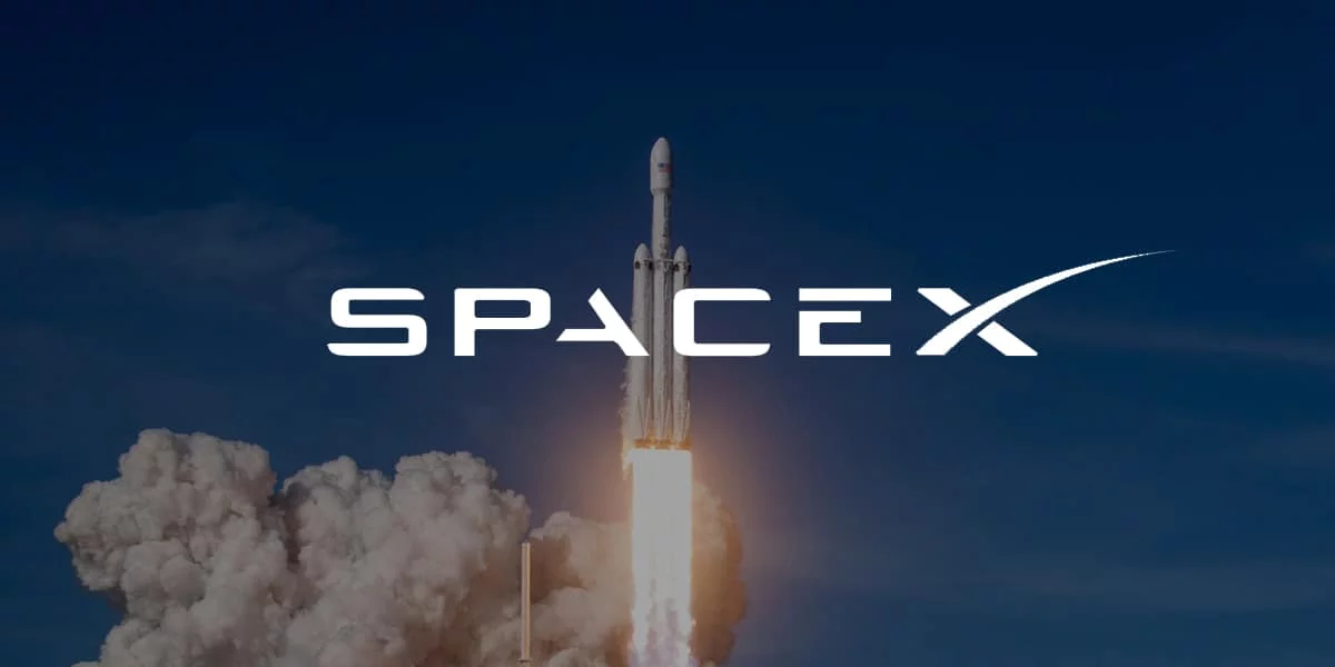 Herkes rezervasyon yaptırıyor! SpaceX ile uzay yolculuğu resmen başladı