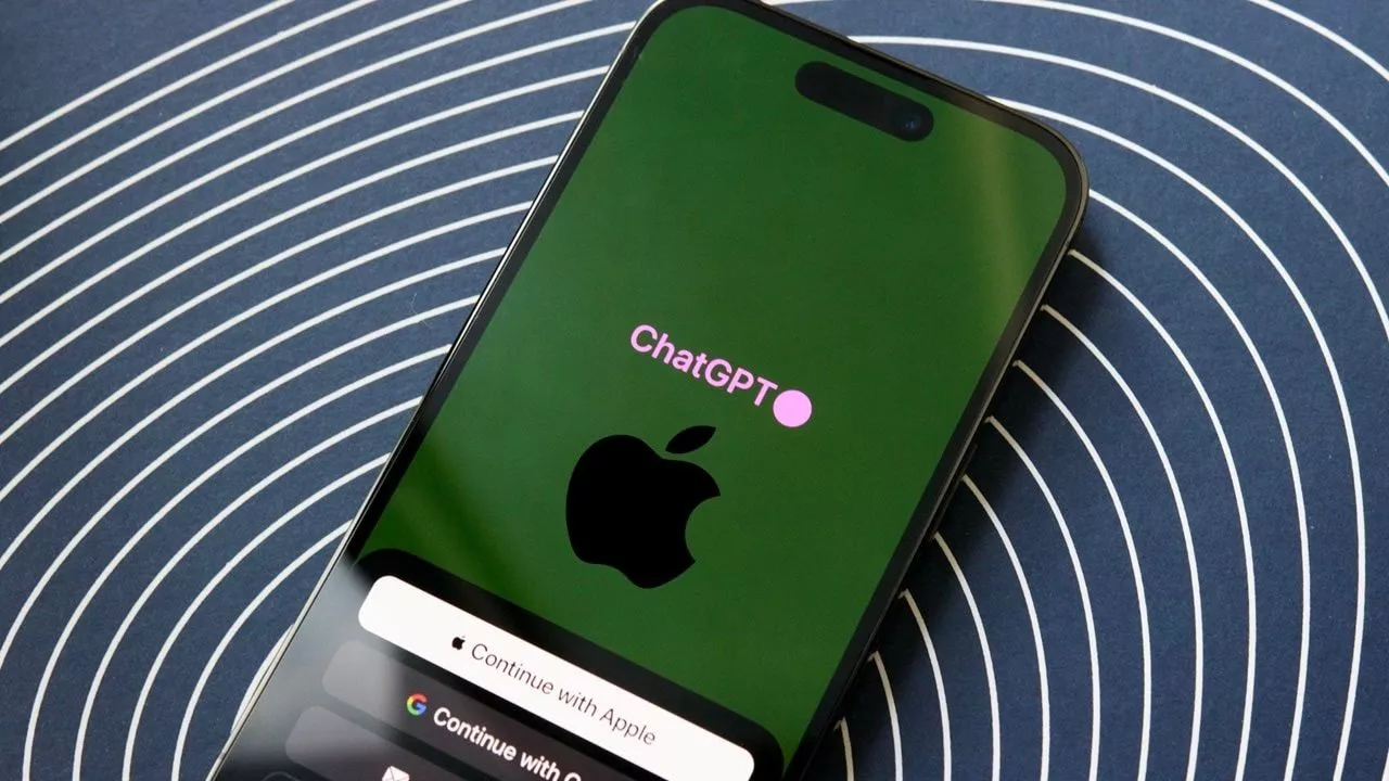 Apple ile OpenAI anlaştı! iOS 18’e ChatGPT gelebilir